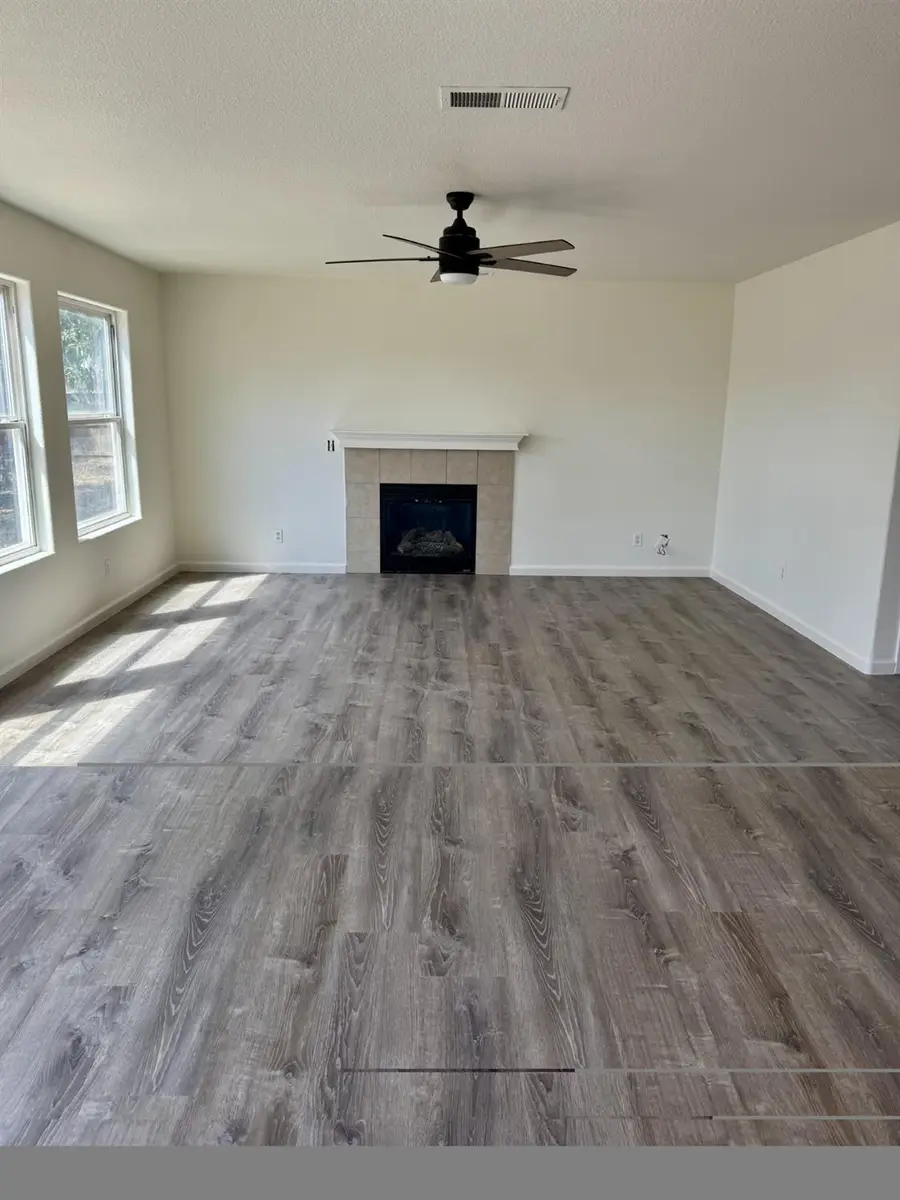 736 Morris Lane, Madera, CA 93637 - #2