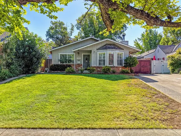 1733 38th Street, Sacramento, CA 95816
