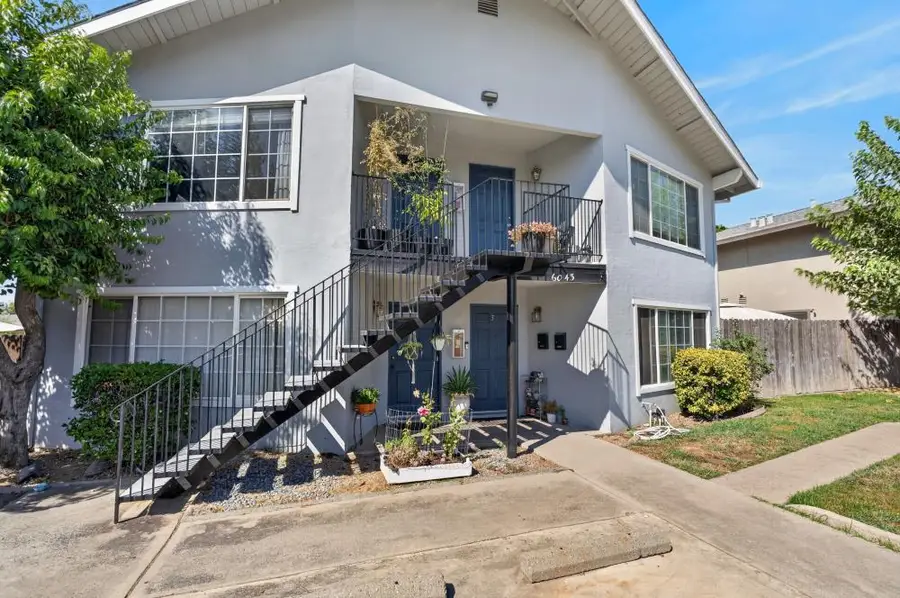 6043 Northcrest Circle, Carmichael, CA 95608 - #2