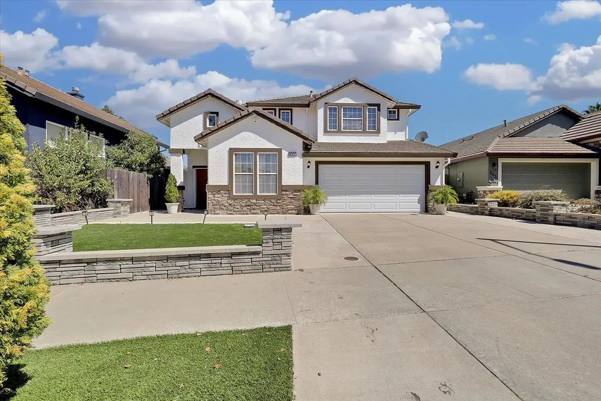 233 Morgan, Roseville, CA 95678 - #1