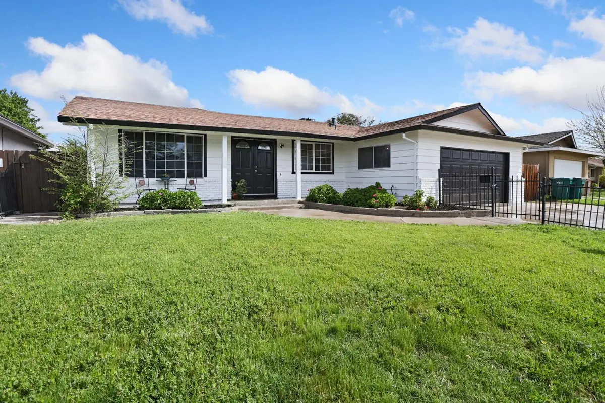 8734 Hermosa Court, Stockton, CA 95210 - #1
