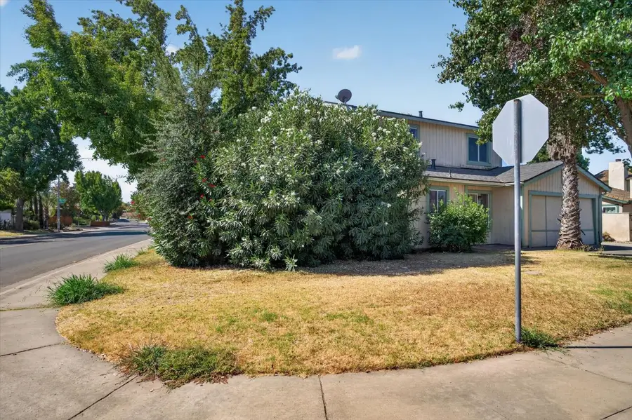 824 St Helena Place, Modesto, CA 95356 - #2