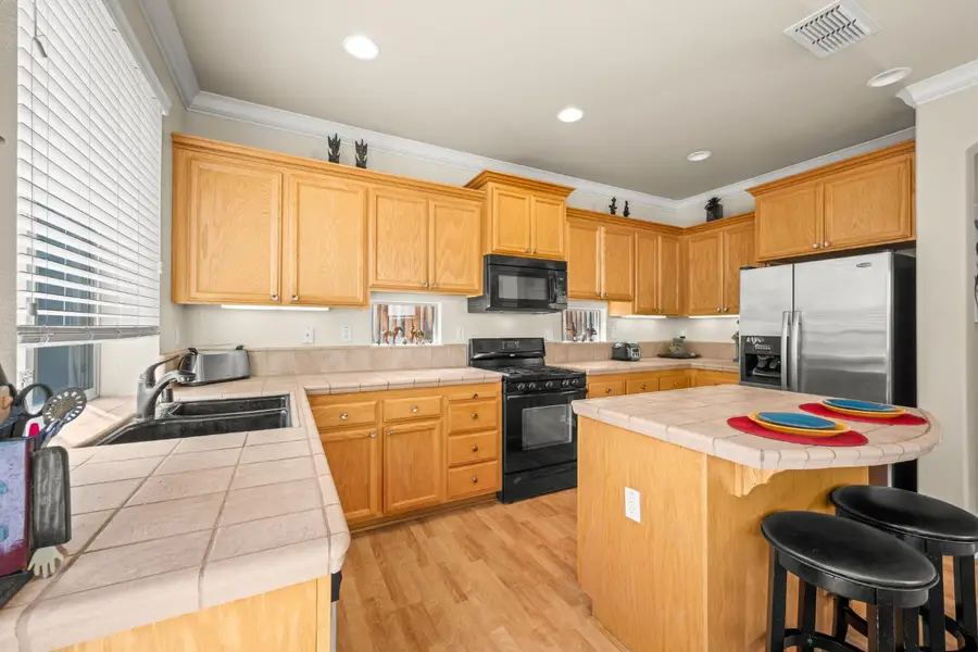 3271 San Vicente Road, West Sacramento, CA 95691 - #3