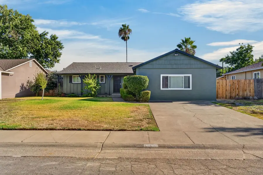 3708 Merrily Way, Sacramento, CA 95821 - #2