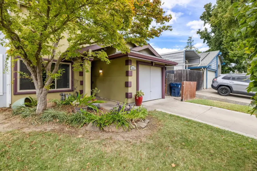 3047 Bridgeford Drive, Sacramento, CA 95833 - #2