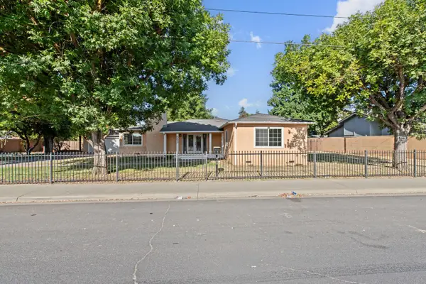 553 Lincoln Avenue, Modesto, CA 95354