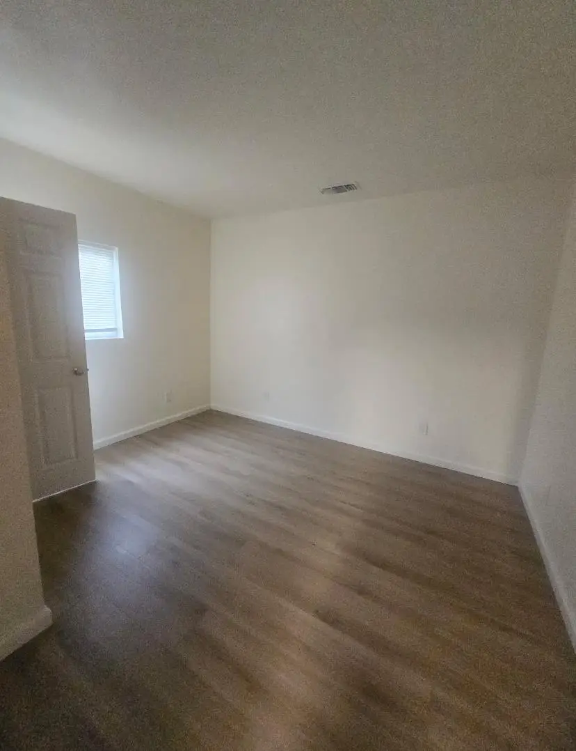 4136 7th Avenue, Sacramento, CA 95817 - #2