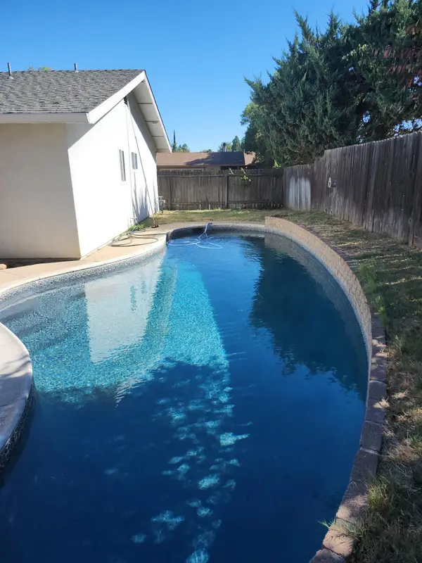 9379 Mira Del Rio Drive, Sacramento, CA 95827