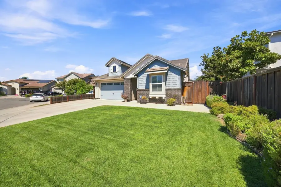 2725 Greenleaf Street, Manteca, CA 95337 - #2