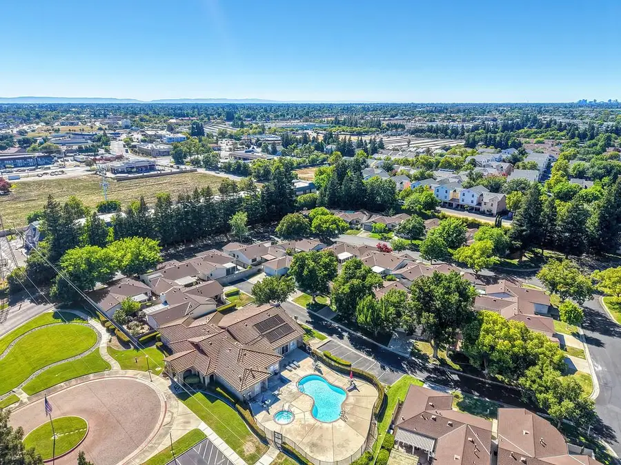 7300 Sunshire Lane, Sacramento, CA 95828 - #3