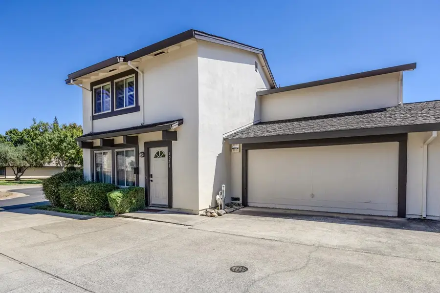 2206 Kimwood Lane, Rancho Cordova, CA 95670 - #3