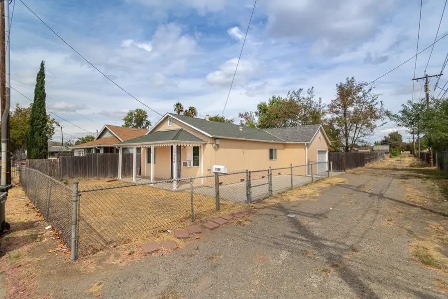 1309 Grand Avenue, Sacramento, CA 95838 - #3