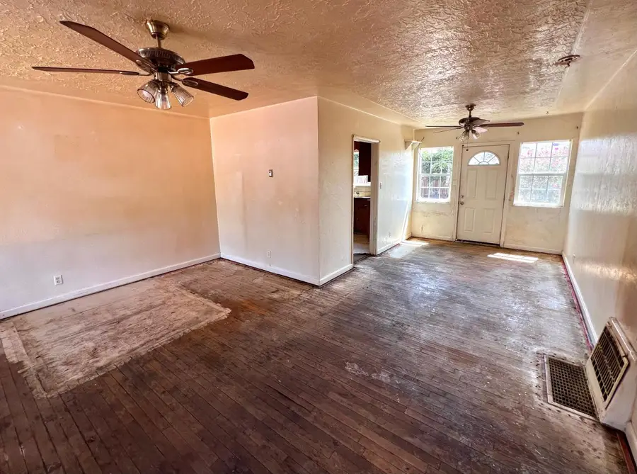 1542 Rouse Avenue, Modesto, CA 95351 - #3