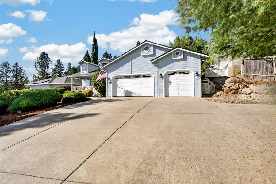 3307 Piedmont Drive, Camino, CA 95709 - #3