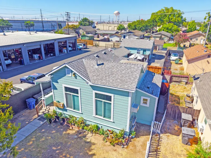 421 14th Street, Modesto, CA 95354 - #2