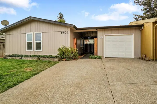 1304 Monroe Court, Woodland, CA 95776