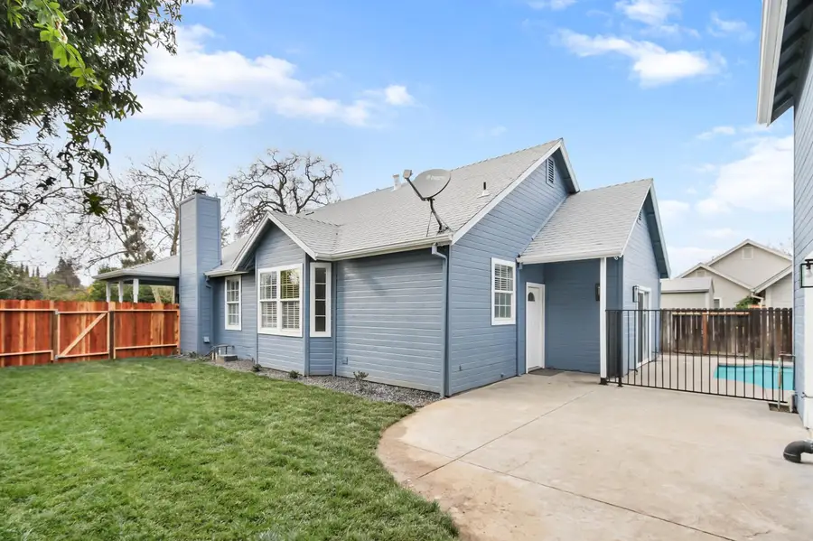 225 Creekside Way, Winters, CA 95694 - #2