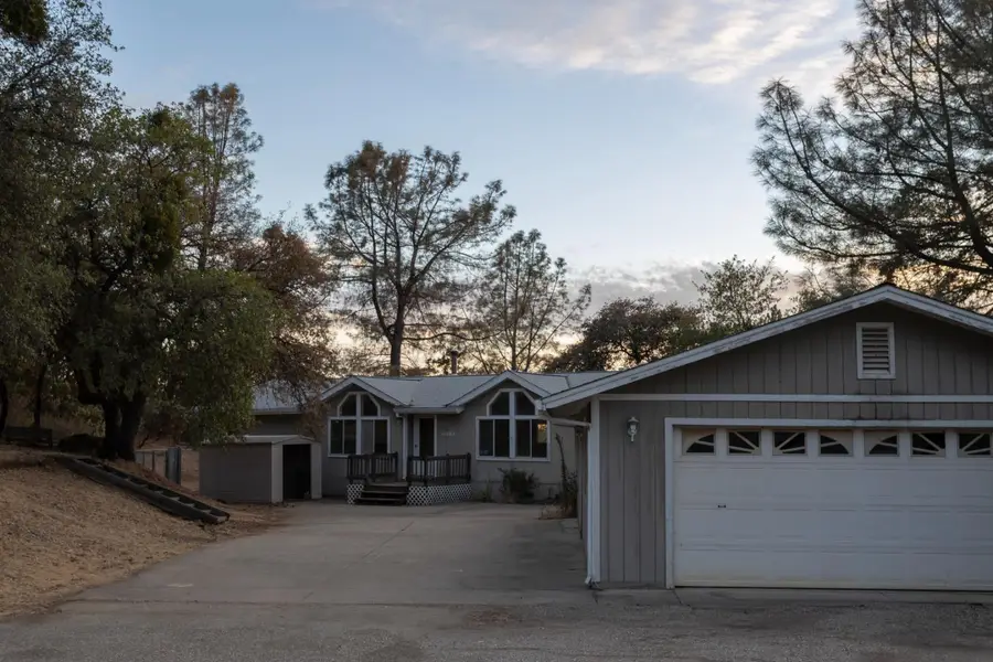 16088 Running Springs Road, Grass Valley, CA 95949 - #2