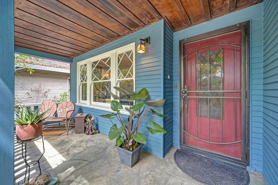 3221 X Street, Sacramento, CA 95817 - #3