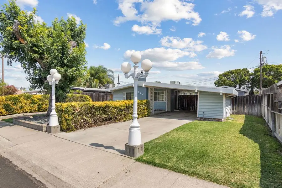 312 California Avenue, Manteca, CA 95336 - #2