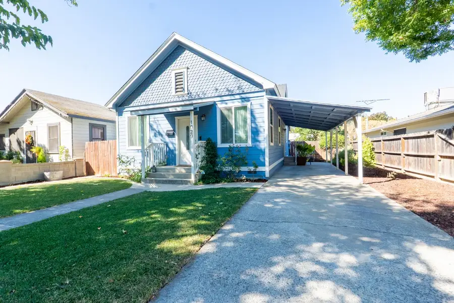 1029 Q Street, Newman, CA 95360 - #2