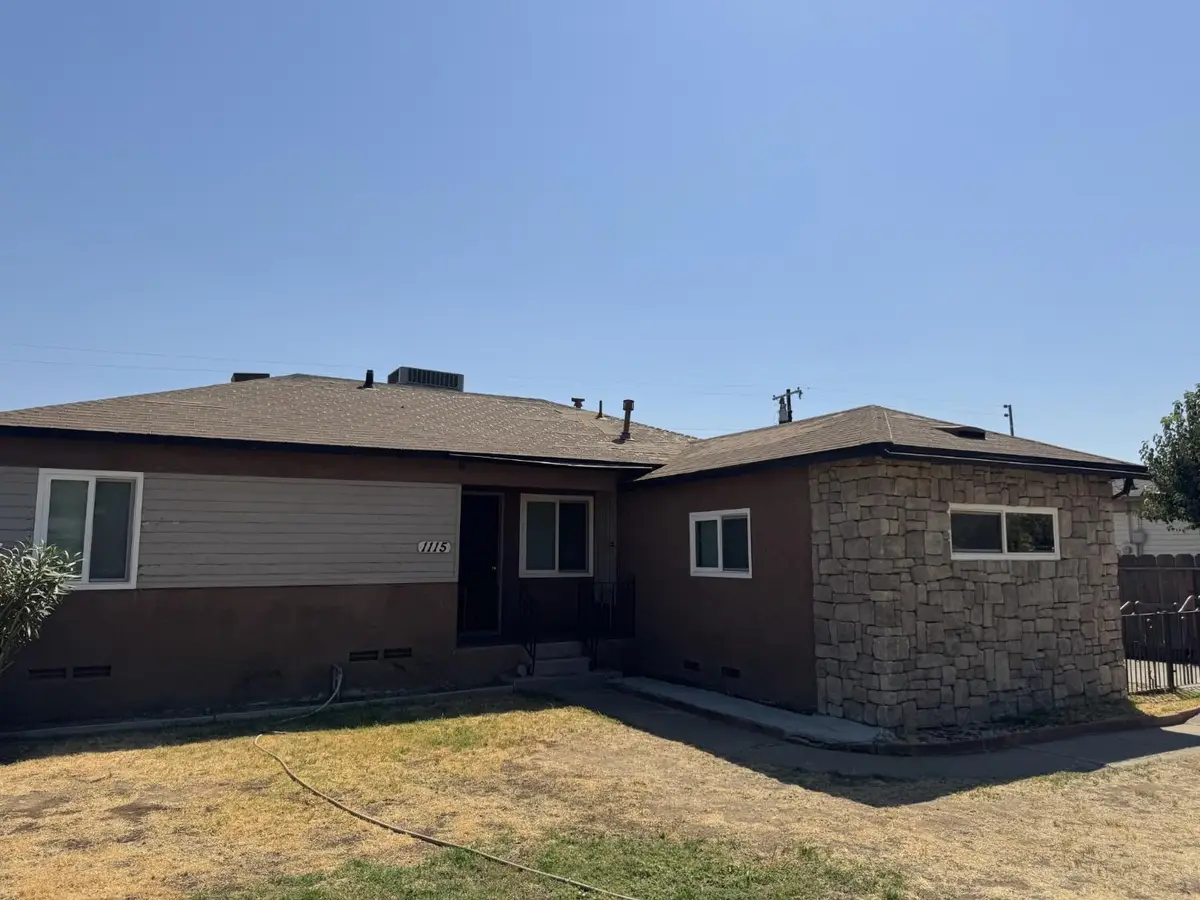 1115 Dellavalle Avenue, Madera, CA 93638 - #1
