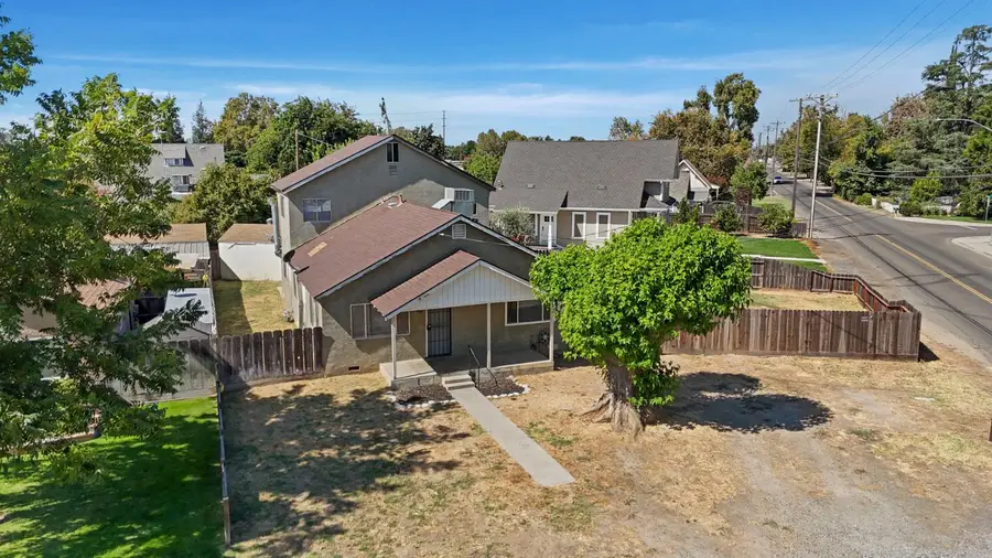 3809 Alameda Avenue, Denair, CA 95316 - #3