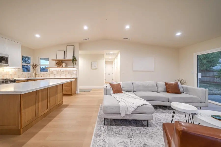 3920 Floral Drive, North Highlands, CA 95660 - #2