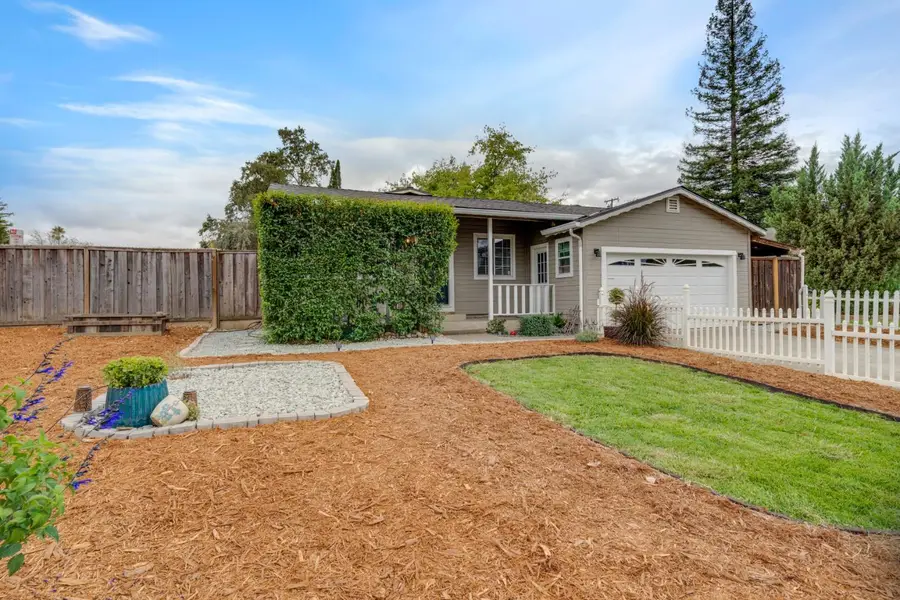 8880 Leue Avenue, Orangevale, CA 95662 - #3