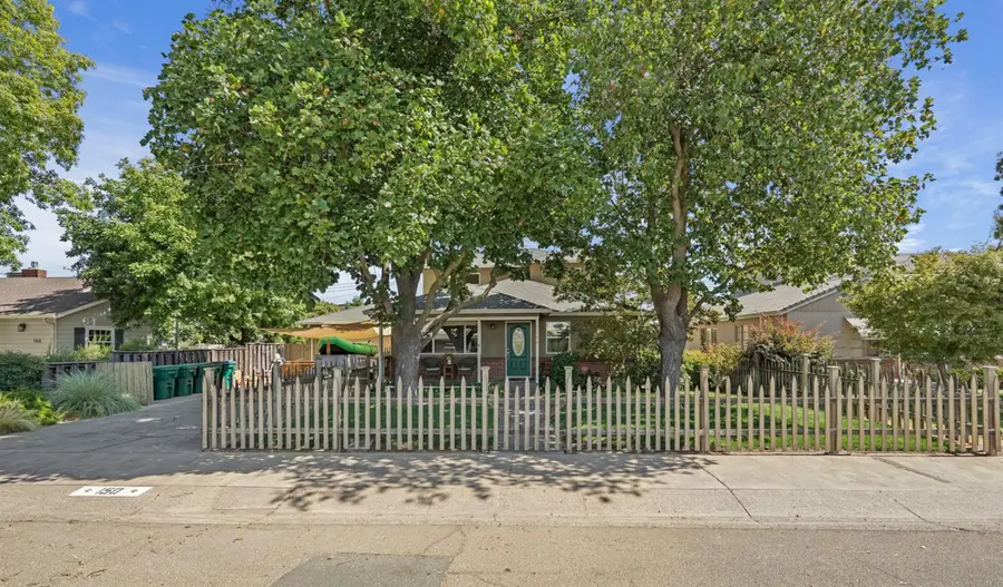 150 S Corinth Avenue, Lodi, CA 95242 - #3