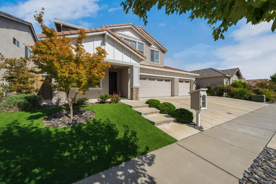 416 Glouster Court, Roseville, CA 95747 - #3
