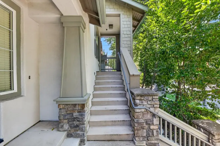 413 17th Street, Sacramento, CA 95811 - #2