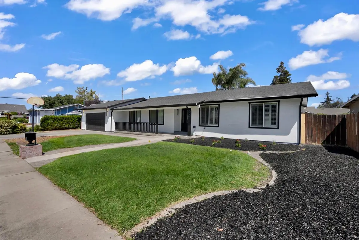 3420 Bridle Path Lane, Modesto, CA 95356 - #1