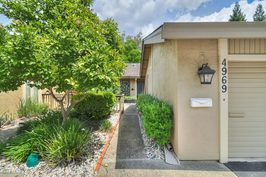 4969 Village Oaks Drive, Rocklin, CA 95677 - #3