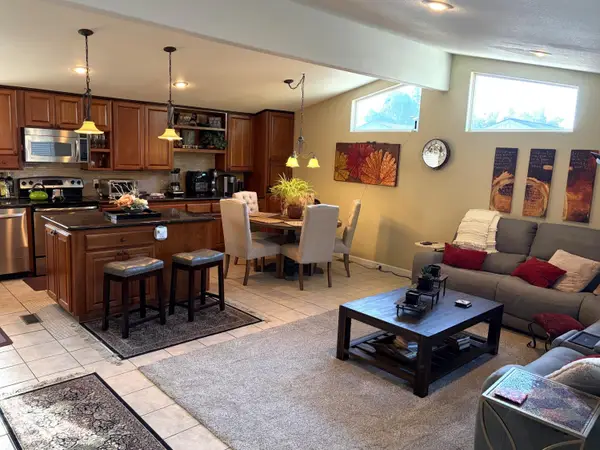 23 Wild Rose Court, Lodi, CA 95242