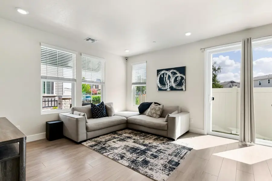 3149 Bluebird Court, West Sacramento, CA 95691 - #2