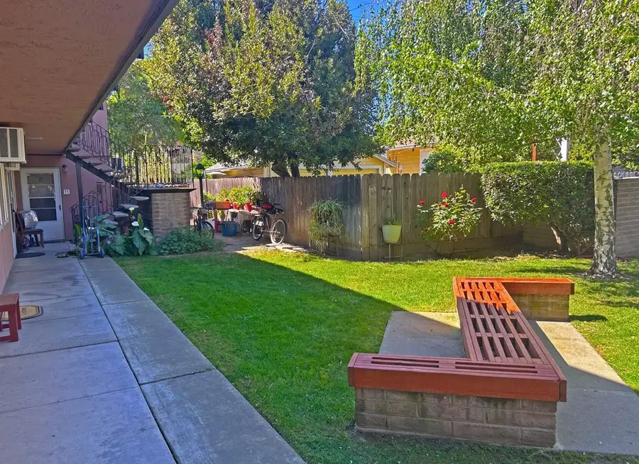 310 W Poplar Street, Stockton, CA 95203 - #2
