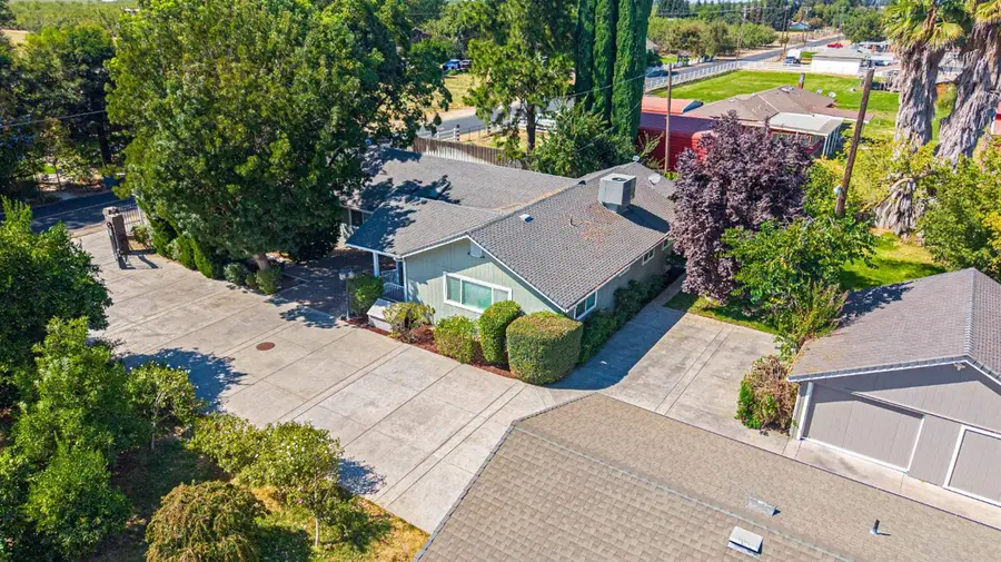 1206 Pauline Avenue, Modesto, CA 95358 - #3