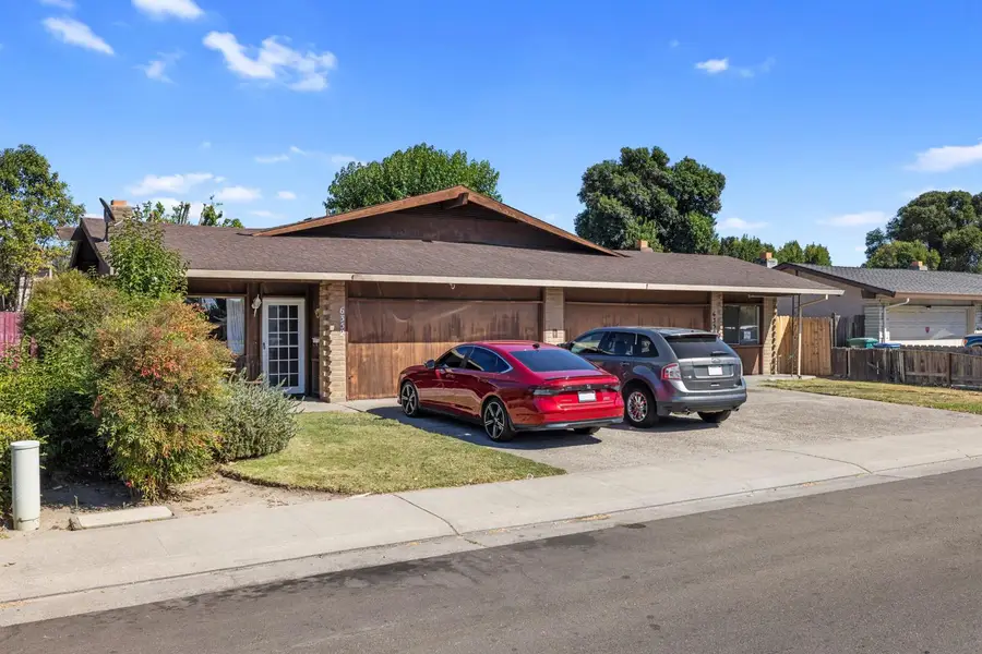 6350 Grigsby Place, Stockton, CA 95219 - #2