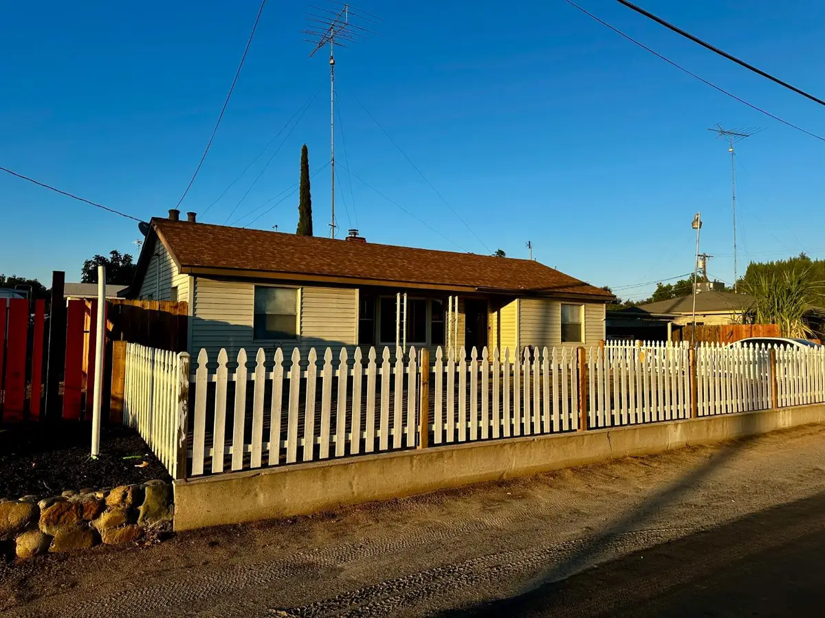 2213 River Road, Modesto, CA 95351 - #1
