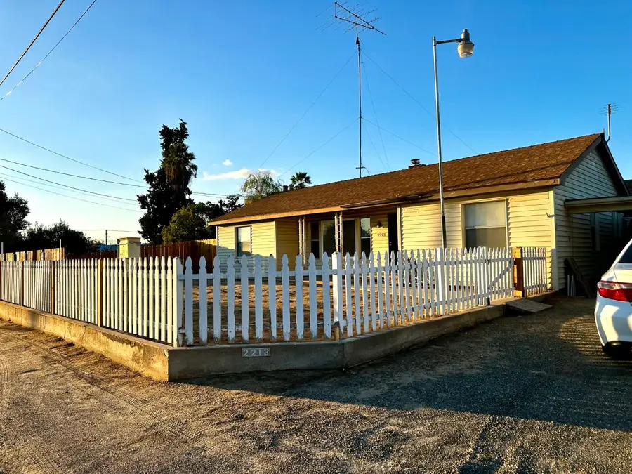 2213 River Road, Modesto, CA 95351 - #2
