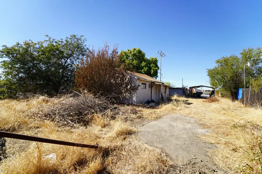 6331 Requa Way, Sacramento, CA 95823 - #3