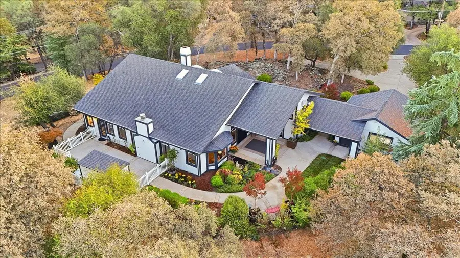 12025 Wanderer Road, Auburn, CA 95602 - #2