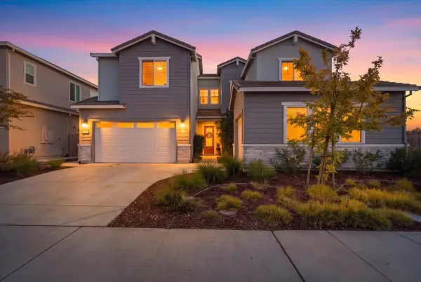 1921 Vintage Way, Roseville, CA 95747
