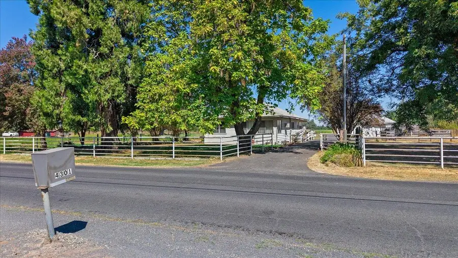 4301 Lone Tree Road, Oakdale, CA 95361 - #2