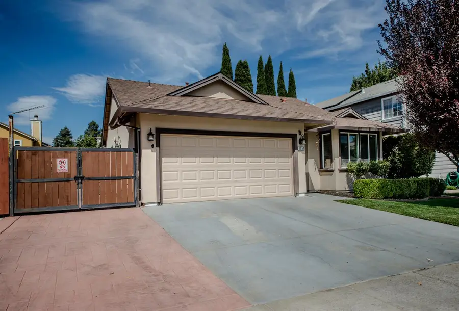 1557 Owens Valley Drive, Woodland, CA 95776 - #2