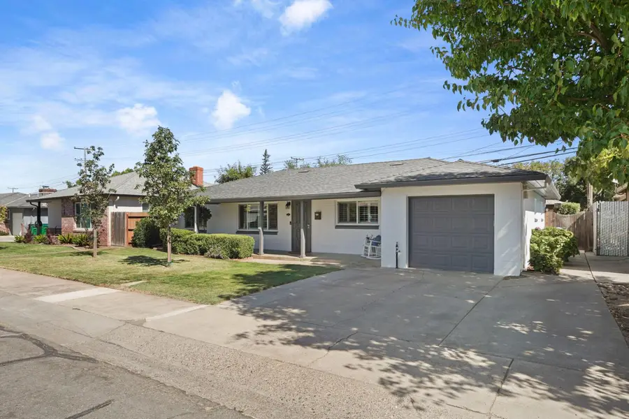 701 Holly Drive, Lodi, CA 95240 - #2