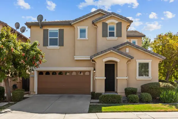 5400 Cliff House Way, Sacramento, CA 95835