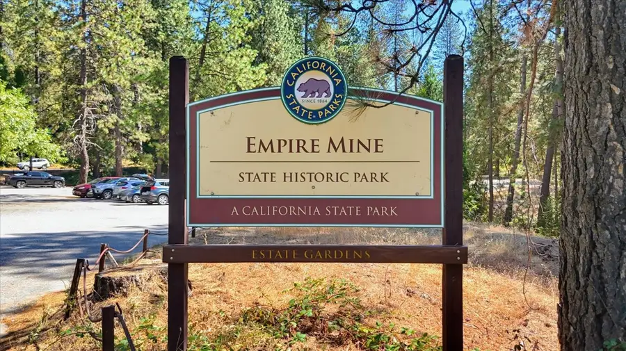 134 E Empire Street, Grass Valley, CA 95945 - #2