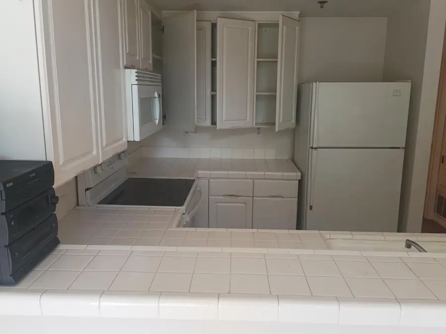 1430 Thrush Avenue #12, San Leandro, CA 94578 - #2